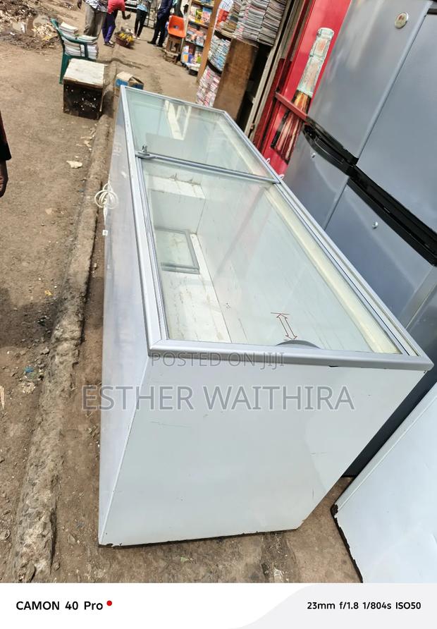 Unique Display Freezer 650 Litres - thumbnail 2