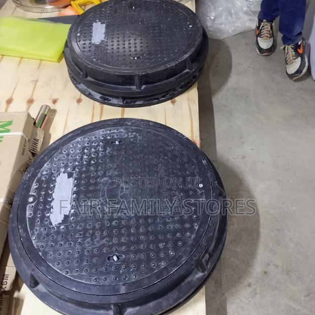 Circular Manhole Cover - thumbnail 3