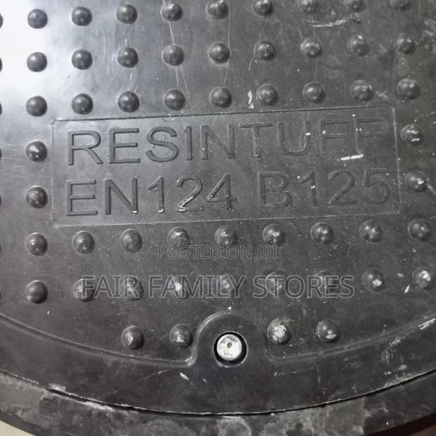 Circular Manhole Cover - thumbnail 4