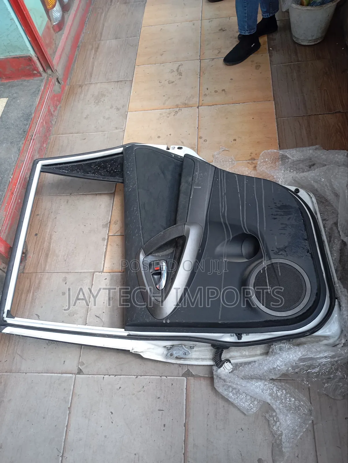 Vanguard Rear RHS Door