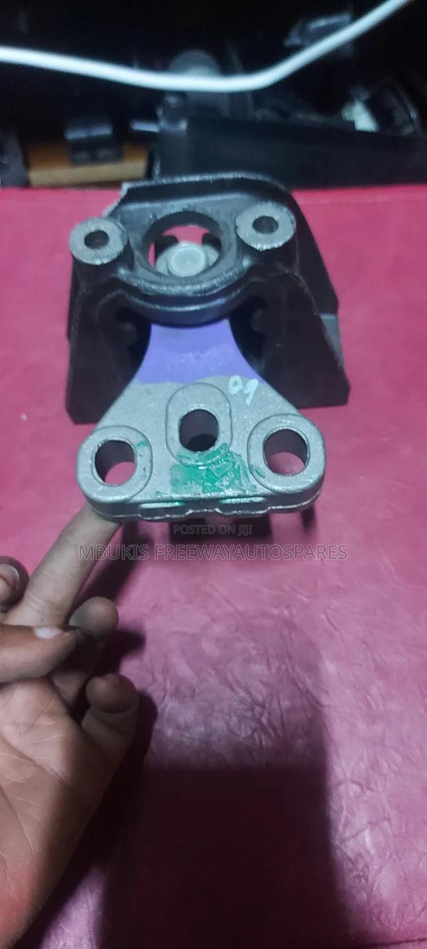 Gear Mounting Honda Cr-V