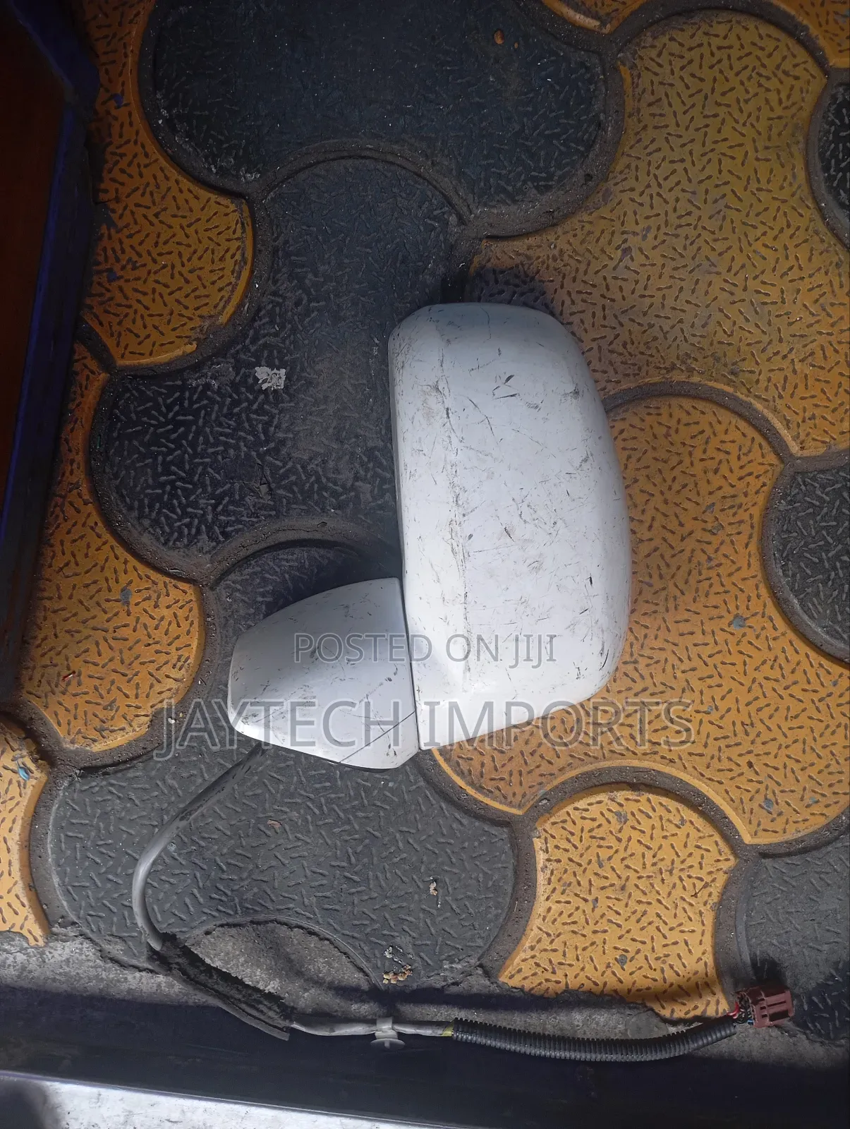 Nissan Tiida Sidemirror RHS
