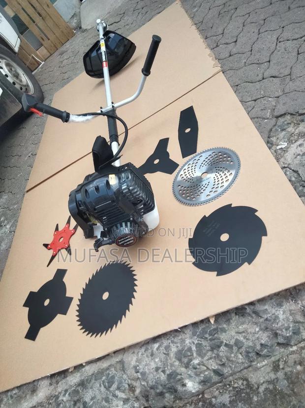 Brush Cutter/Grass Slasher Machine~4stroke - main view