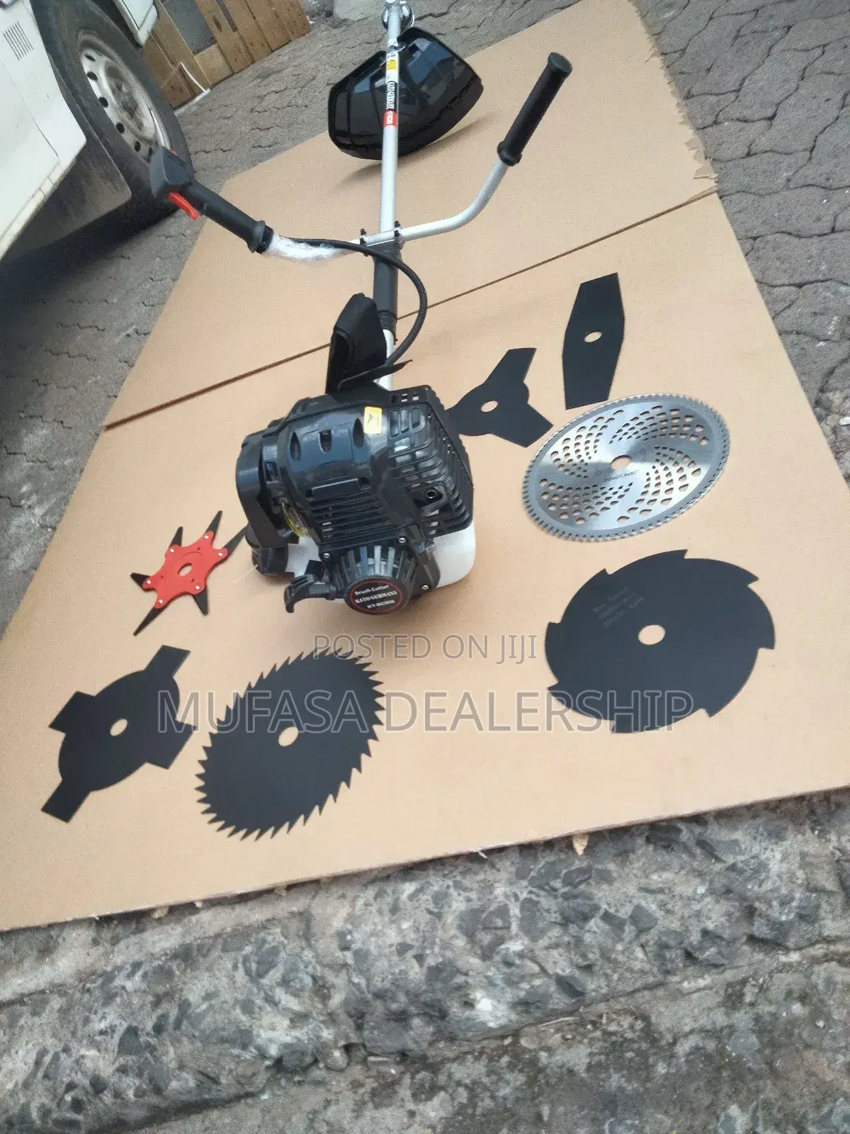 Brush Cutter/Grass Slasher Machine~4stroke