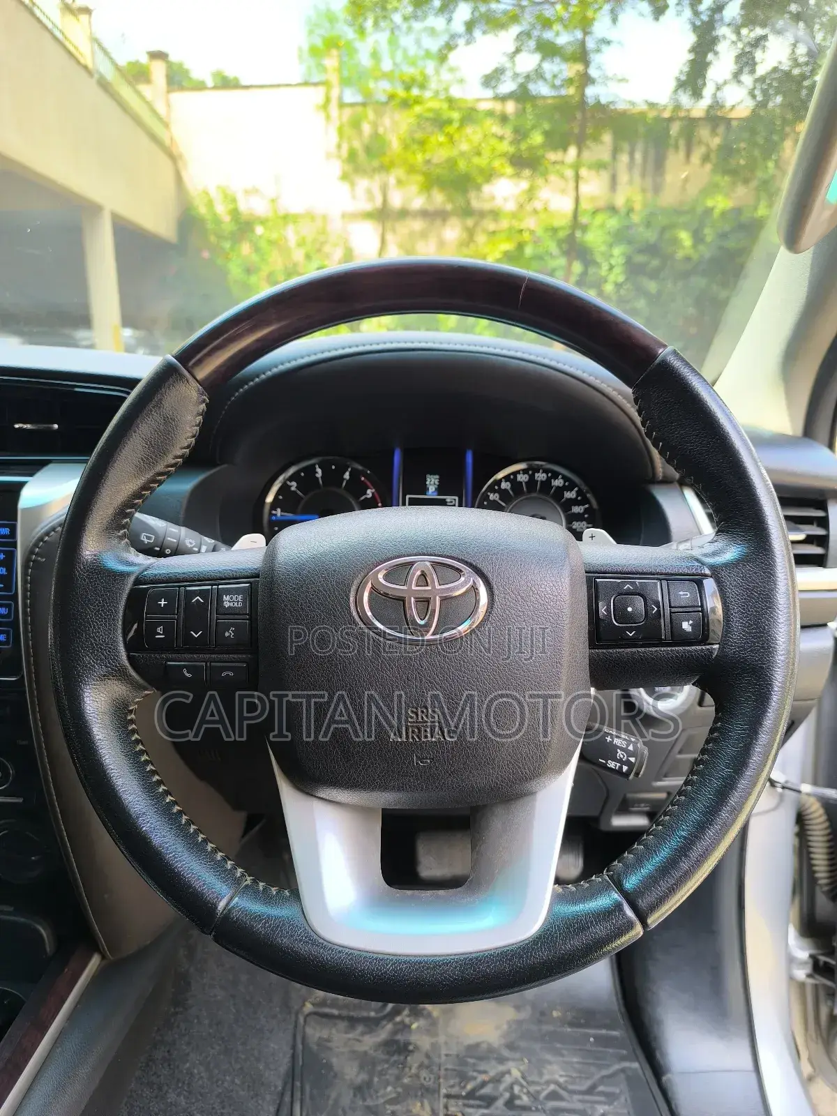 Toyota Fortuner 3.0 D Turbo AWD 2017 Silver