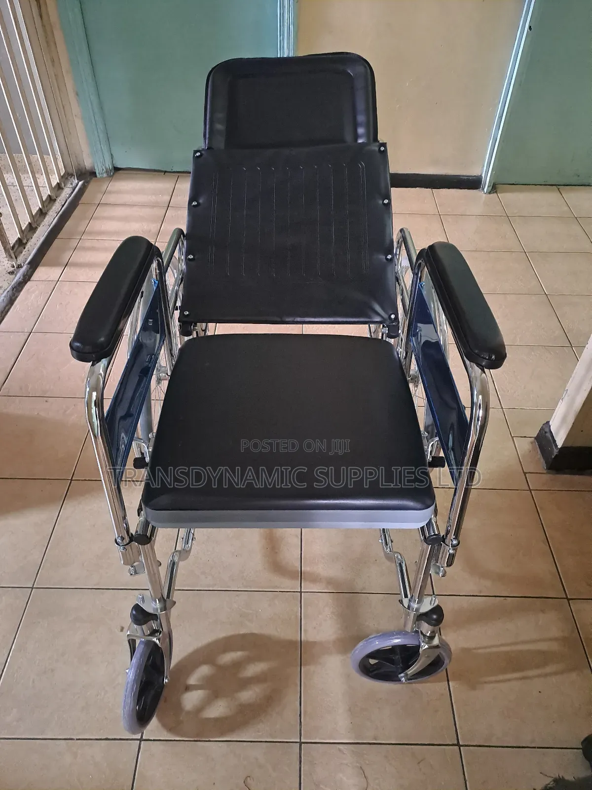Reclining Hygiene/Commode Wheelchair