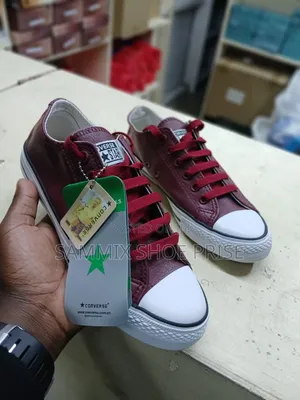 Converse Leather Maroon Unisex