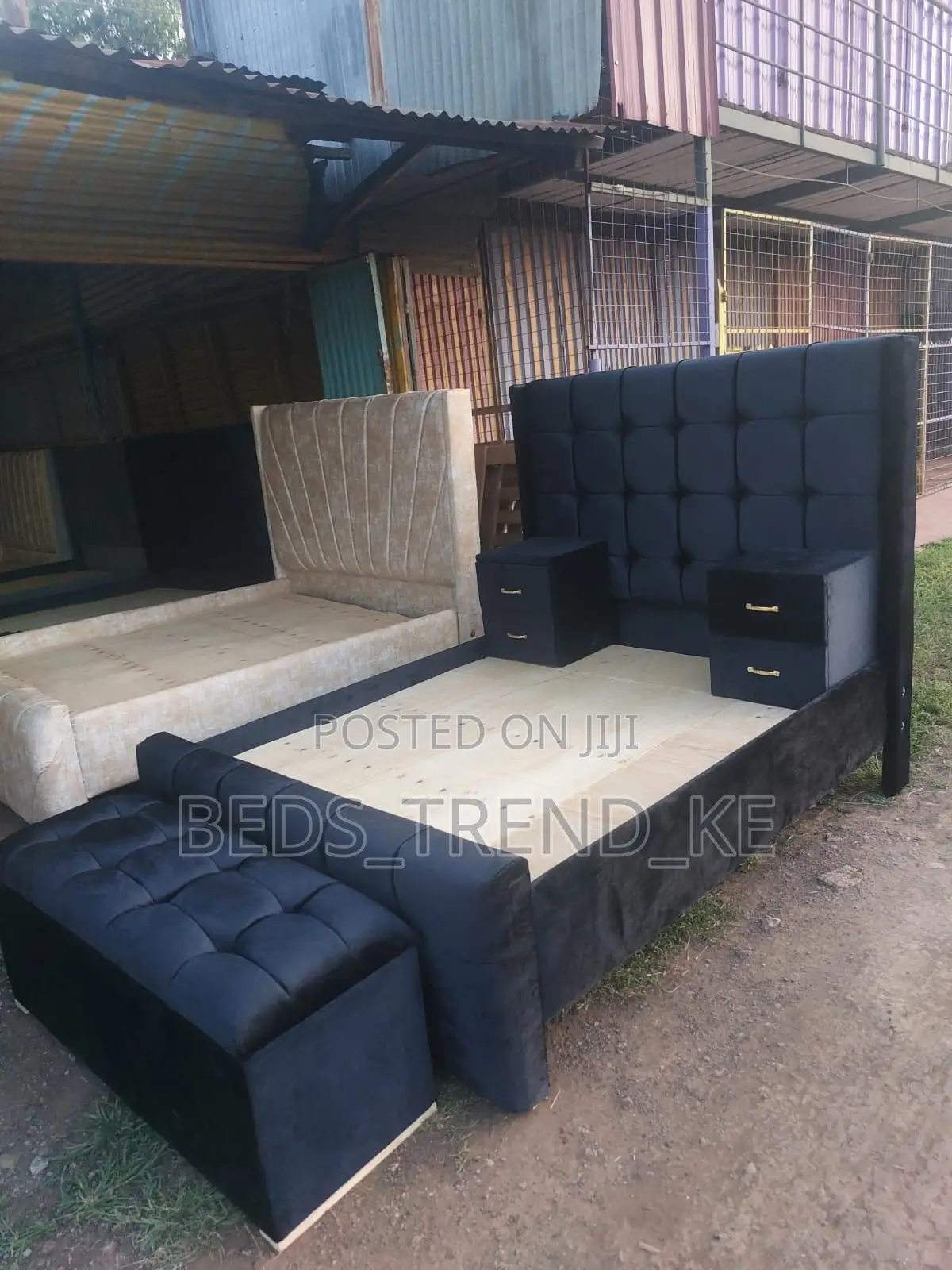 5 by 6 Modern Bed With an Ottoman and Side Drawers