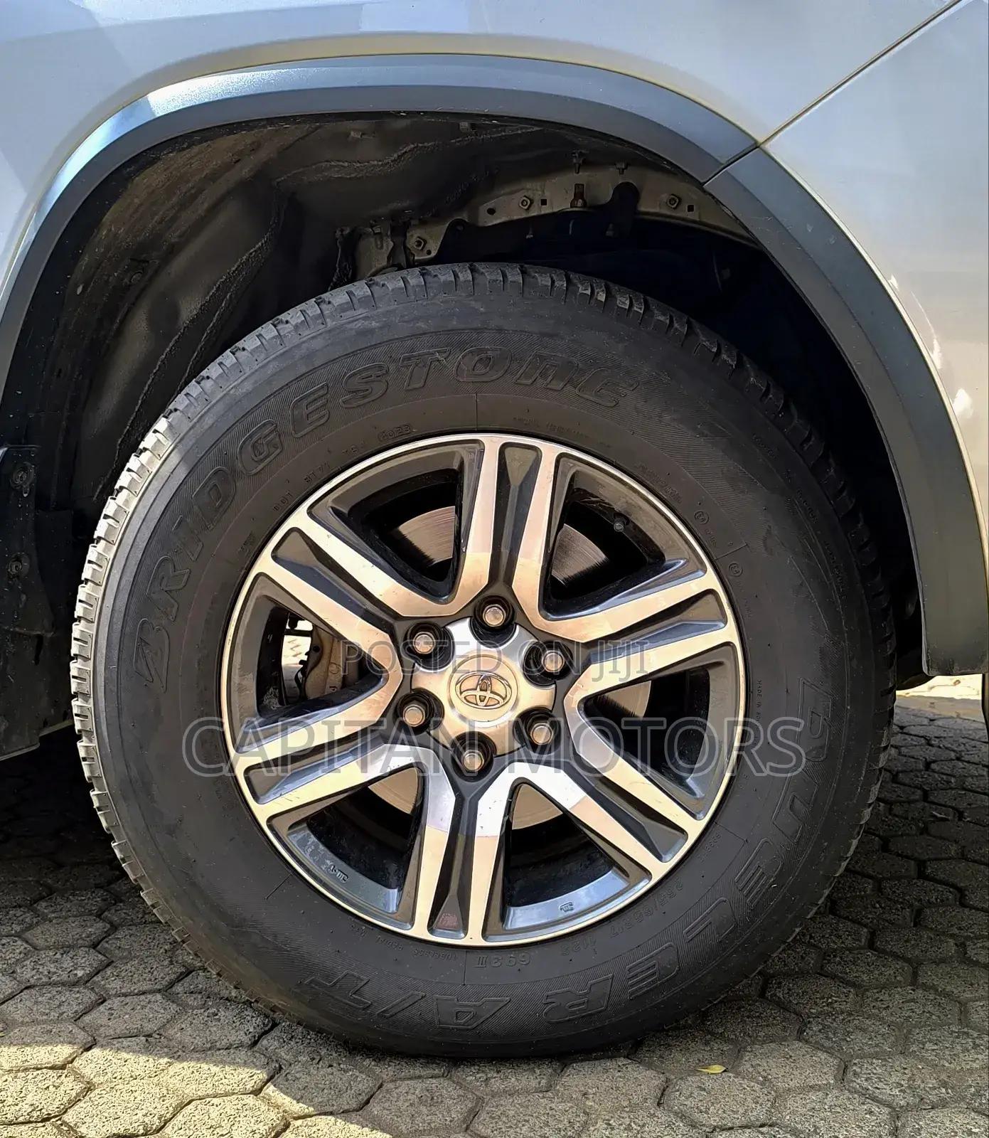 Toyota Fortuner 3.0 D Turbo AWD 2017 Silver