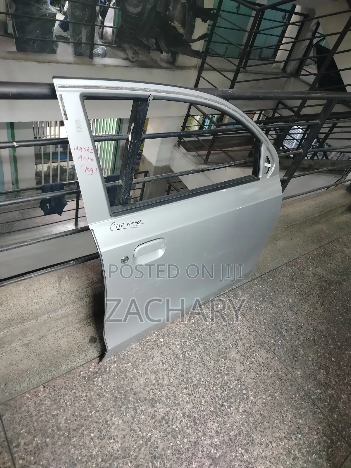 Alto 2015 Driver's Door