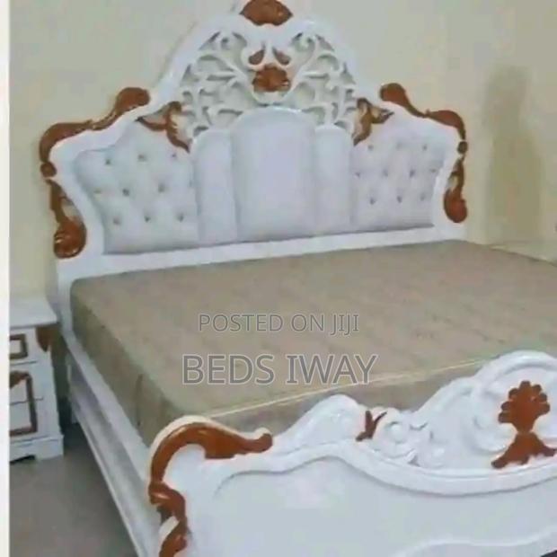 Queens Size Super Size Bed - main view