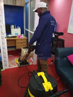 Office Carpet Deep Cleaning Services