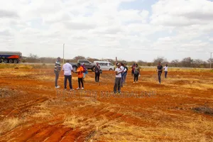 Voi Plots (Tarmac)