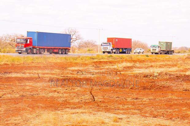 Voi Plots (Tarmac) - thumbnail 6