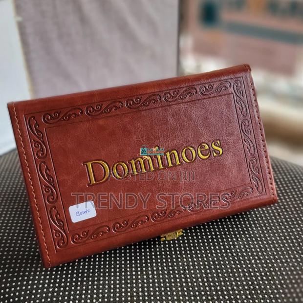 *Dominoes Set... - main view