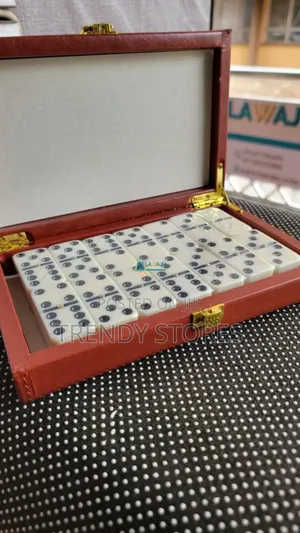 🎲Dominoes...