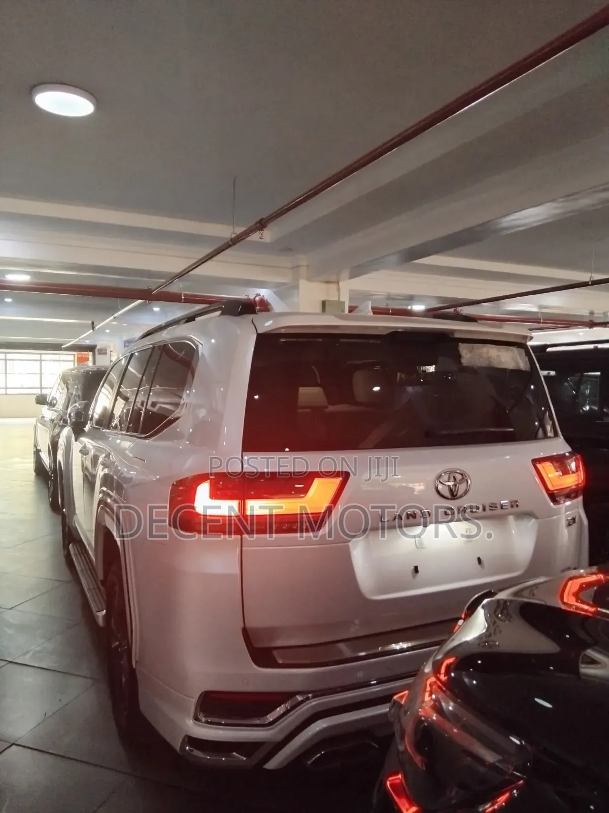 Toyota Land Cruiser 2023 White