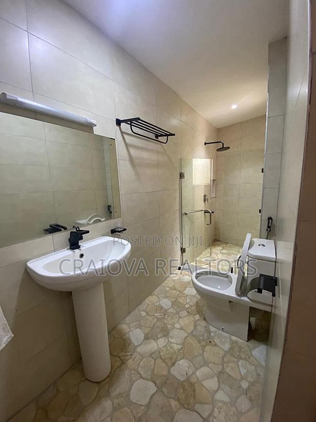 Furnished 4bdrm Apartment in Kileleshwa for rent - thumbnail 11