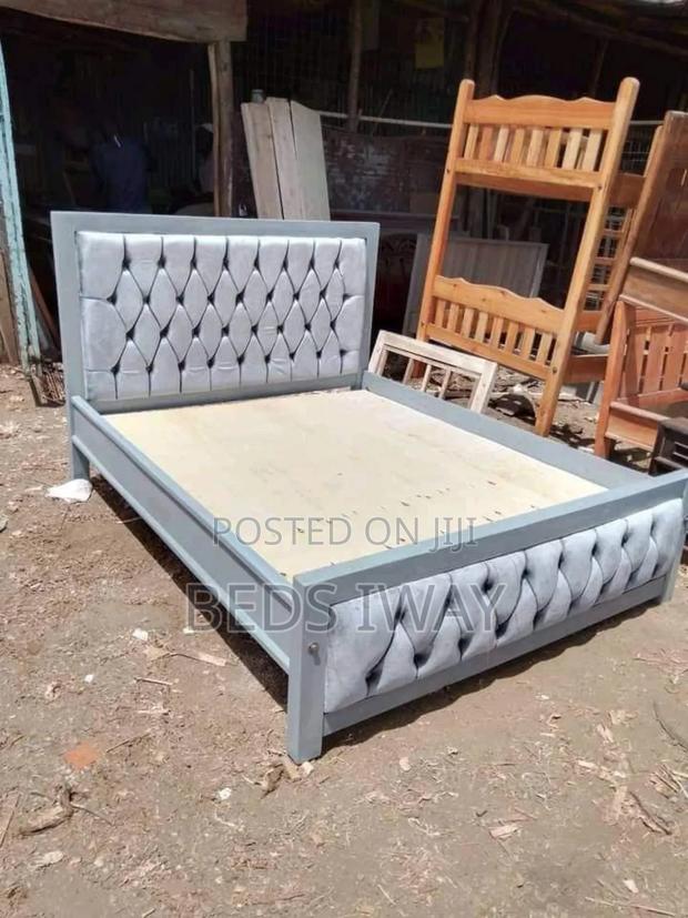 Ash Gray 5x6 Bed - main view