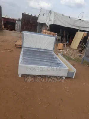 Box Mocket 5x6 Bed With Storage Drawer