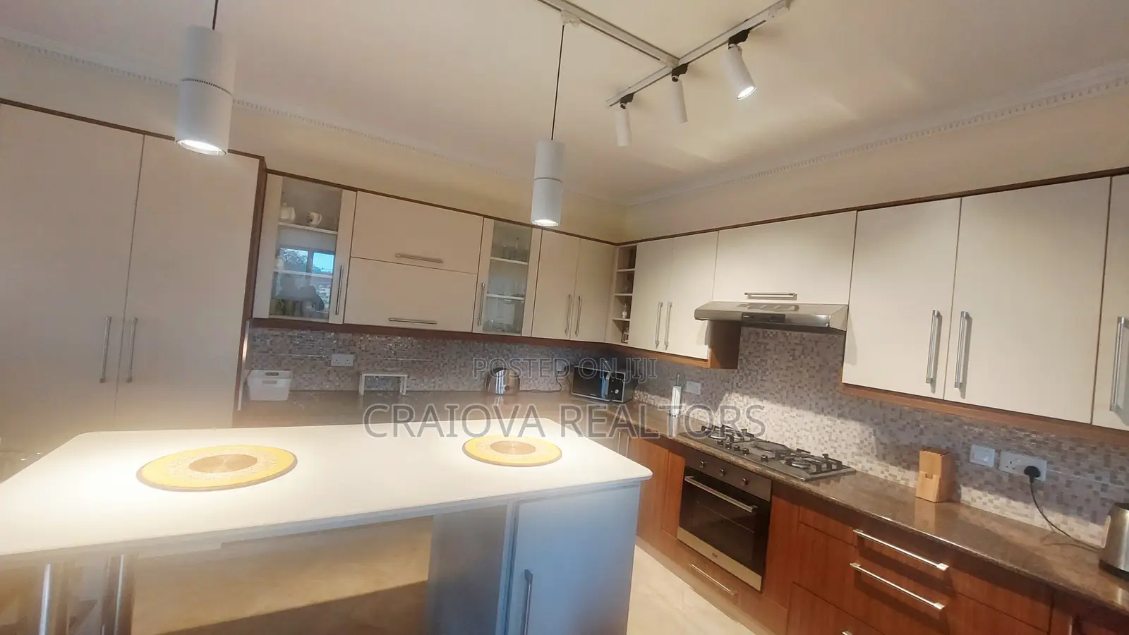 Furnished 3bdrm Apartment in Westlands for rent