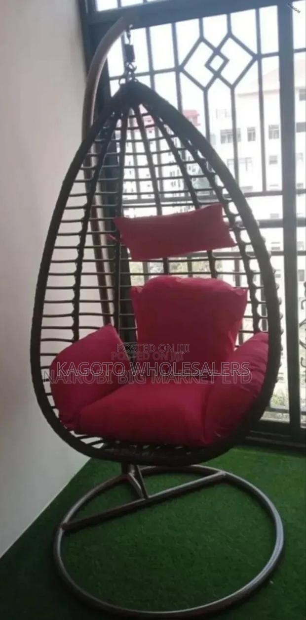 Swing Chair - main view