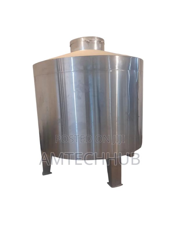 Stainless Holdingtanks_2000litres - main view