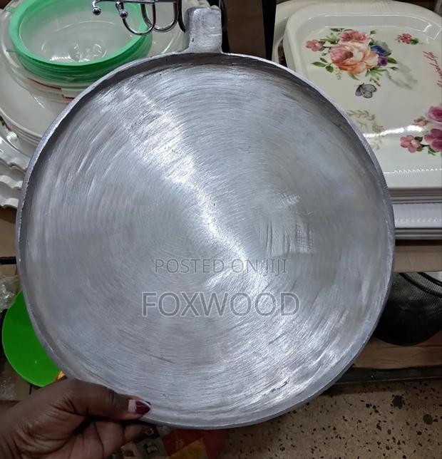 Heavy-Duty Chapati Pan, 37cm. - thumbnail 3