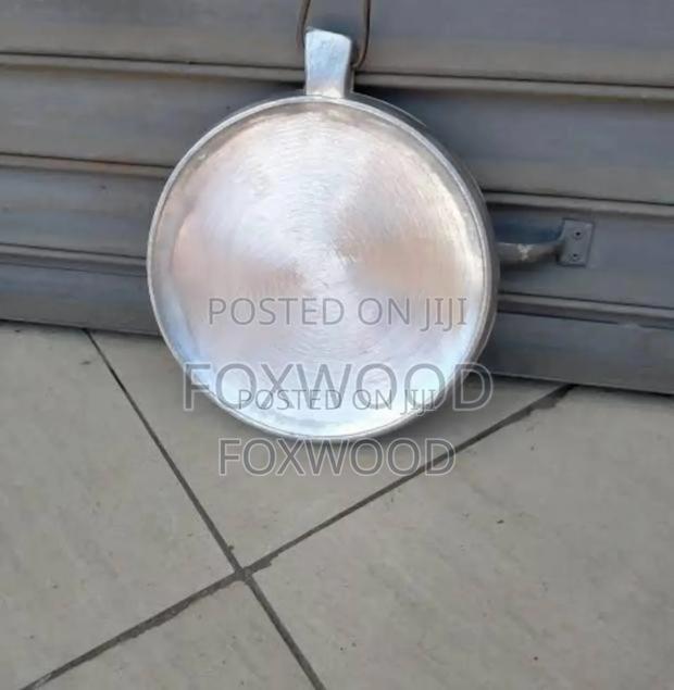 Heavy-Duty Chapati Pan, 37cm. - thumbnail 4