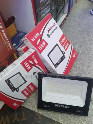 Neelux Led Floodlight Ip66 150watts. Professional Ac Lamp