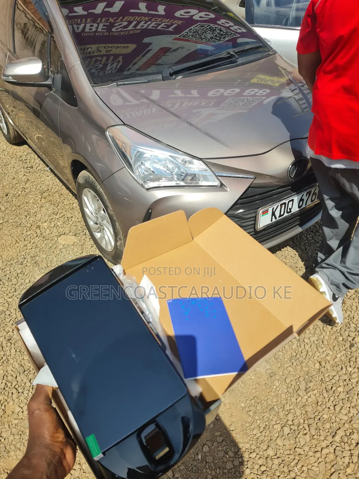 Toyota Vitz 2015android Radio Plus Console