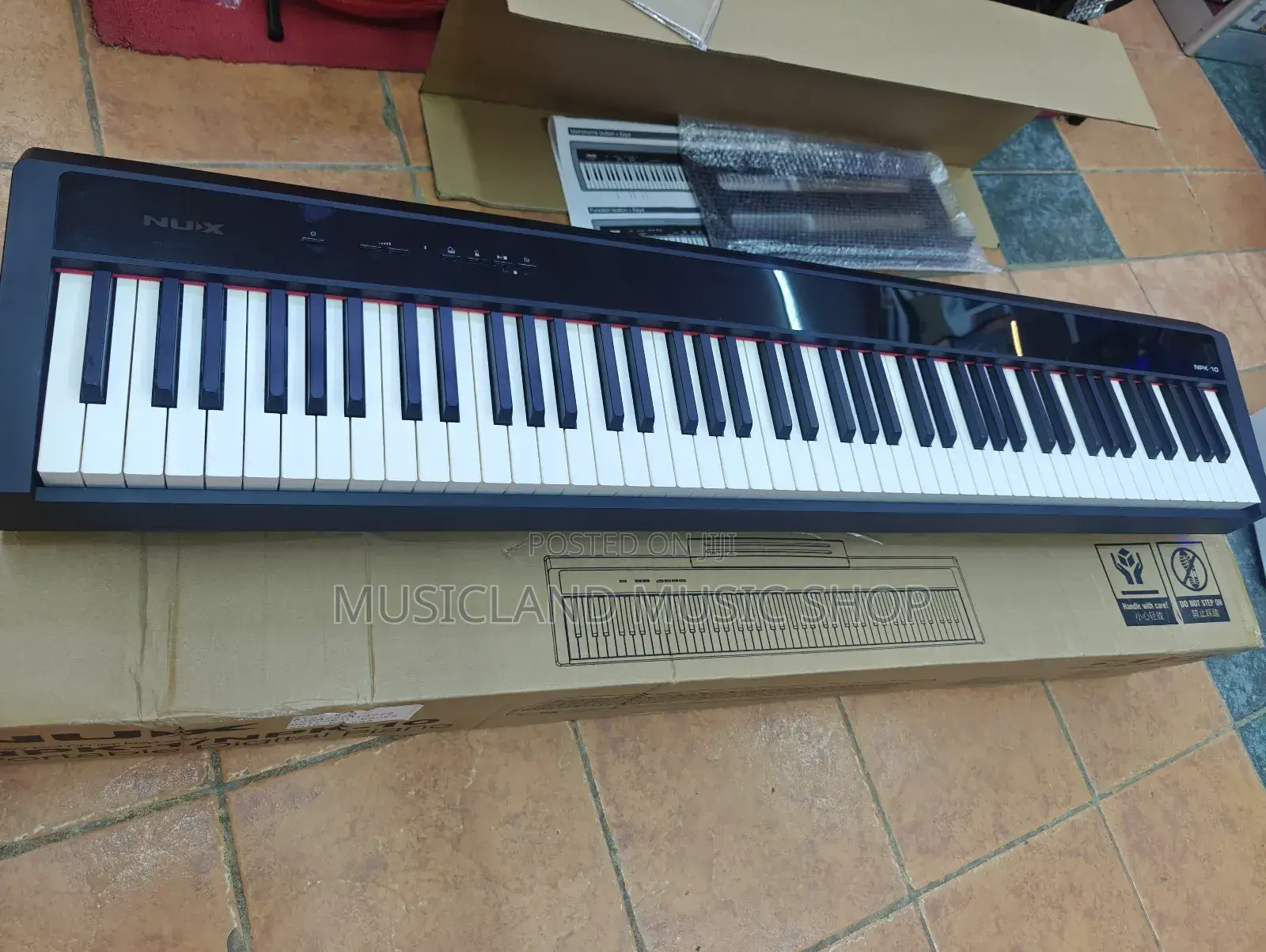 Nux NPK-10 88-Key Portable Digital Piano