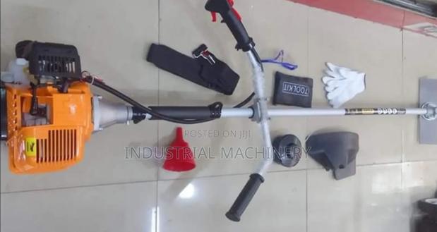 Brush Cutter Machine Dera 4 Stroke ( Trusted Quality) - main view