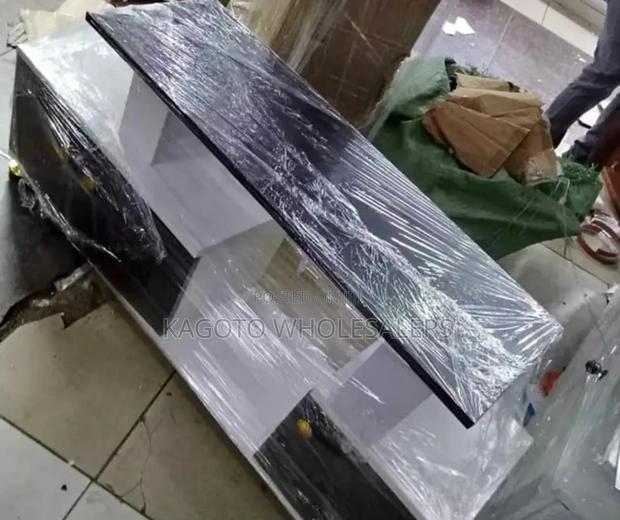 Instabul 2 Tv Stand I/T