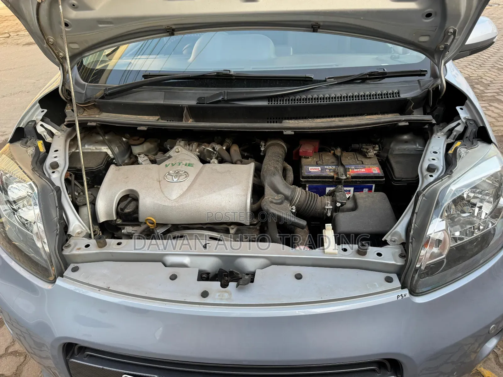 Toyota Porte 2017 Blue