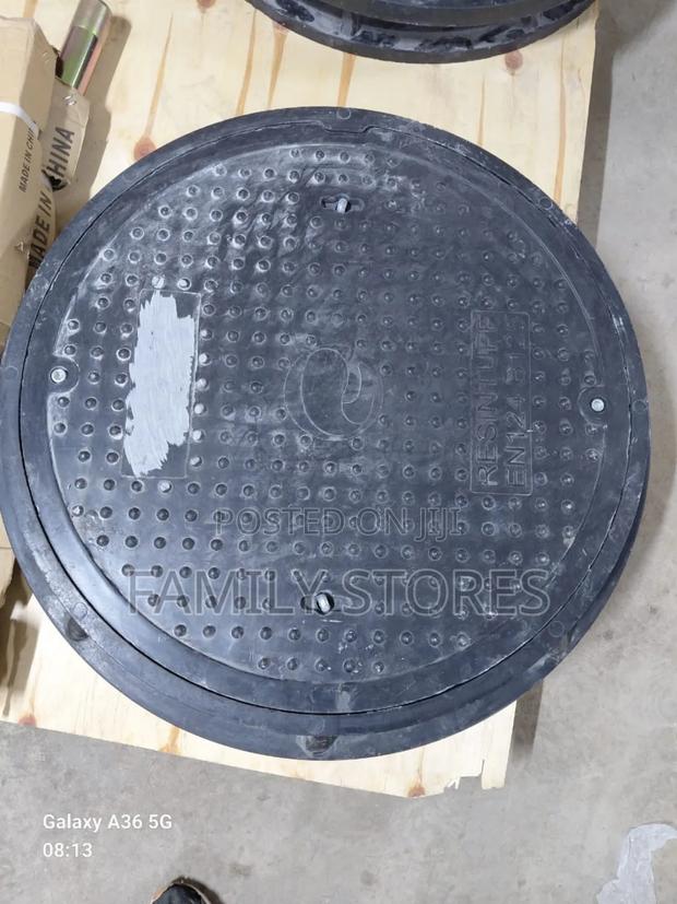 Heavy Duty Circular Manhole Cover 600mm - thumbnail 2