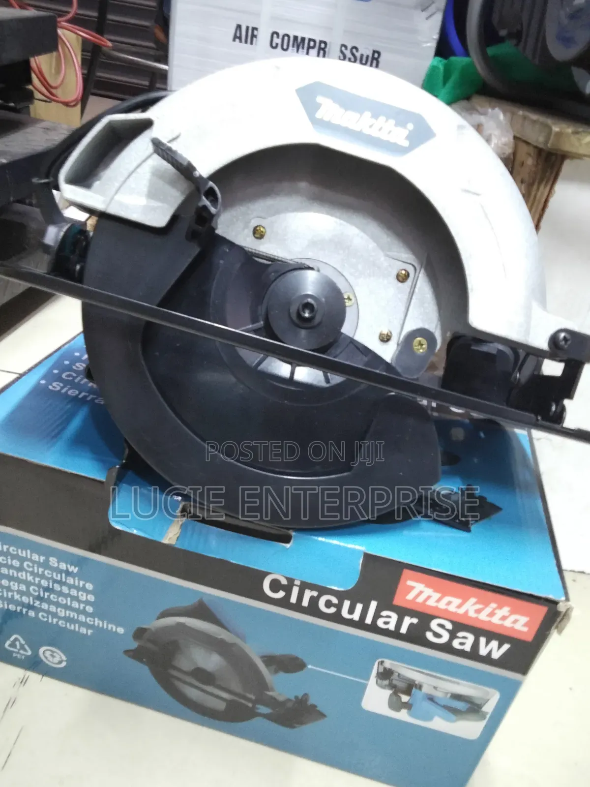 Makita Circular Saw 9inch