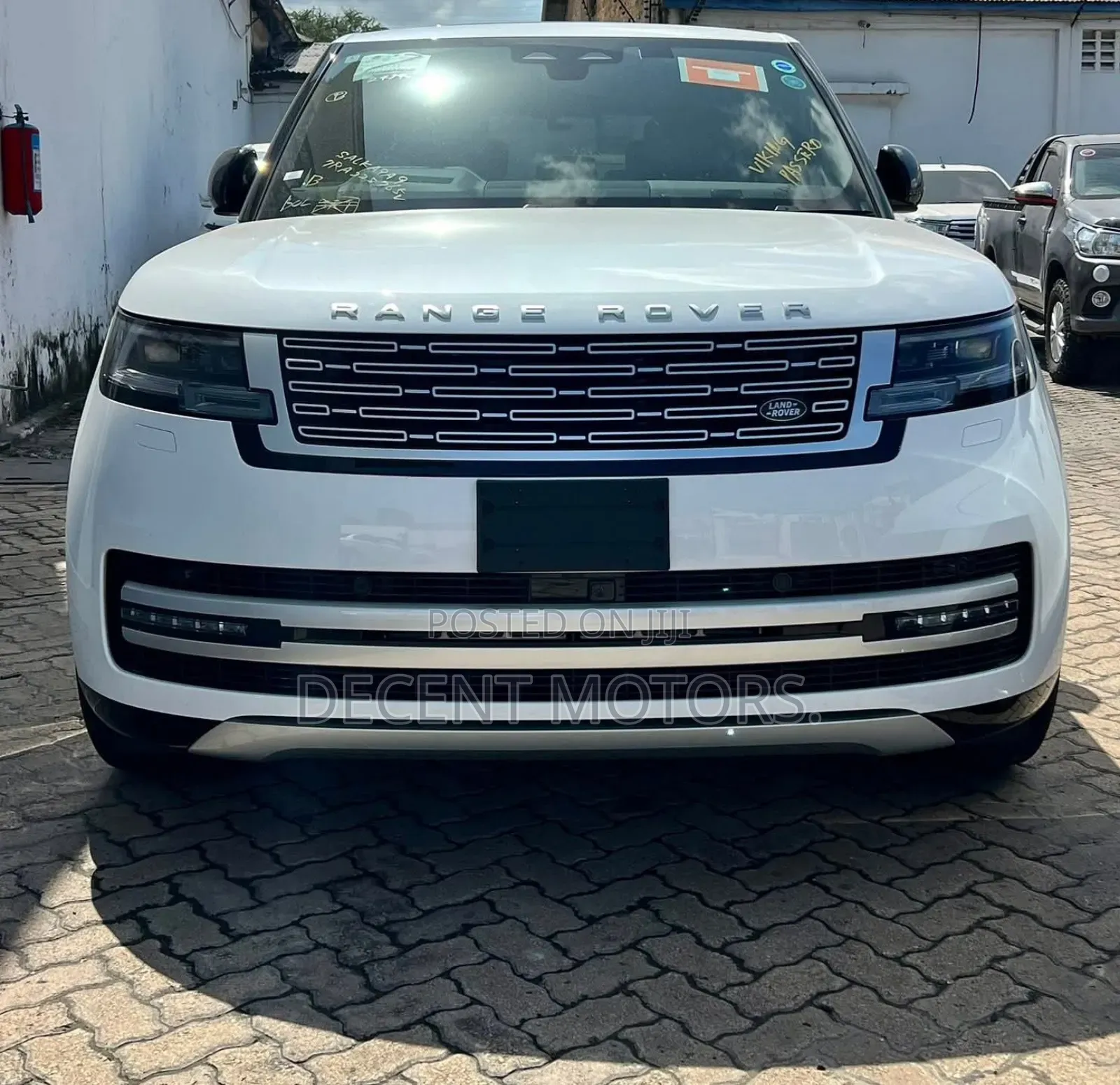 Land Rover Range Rover Vogue 2024 White