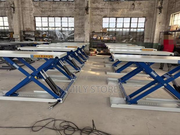 Commercial Car Scissor Lifts Machine 4000kg Capacity
