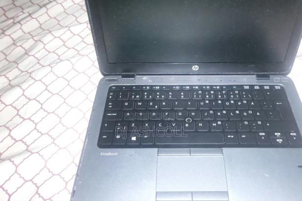 Laptop HP EliteBook 820 G3 8GB Intel Core I5 HDD 512GB