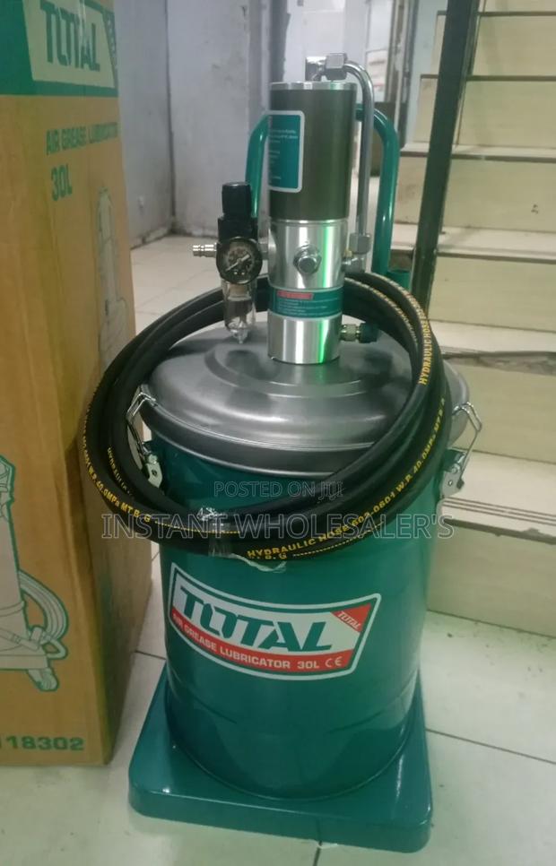 Total Air Grease Lubricators 30l