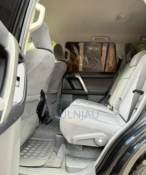 Toyota Land Cruiser Prado 2012 Black