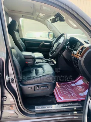 Toyota Land Cruiser 4.5 V8 TD 2018 Gray