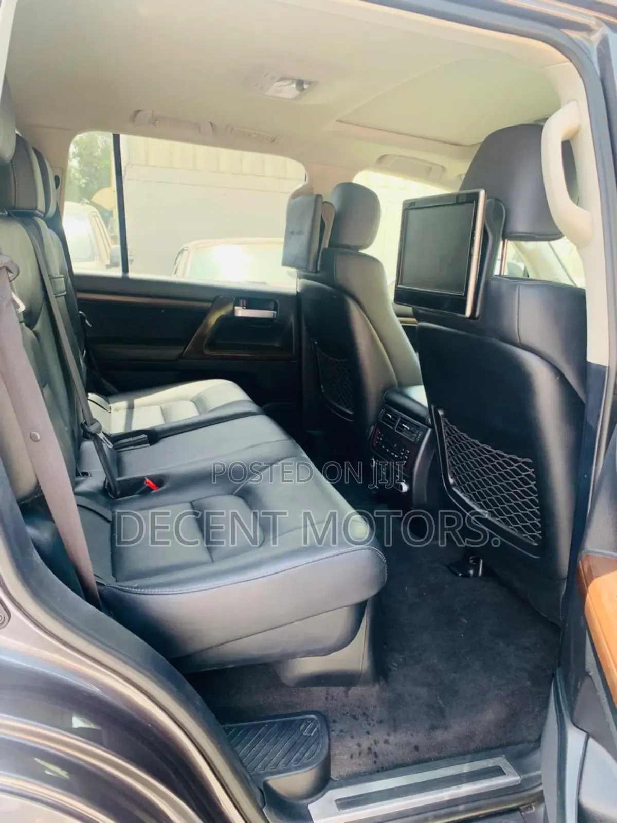 Toyota Land Cruiser 4.5 V8 TD 2018 Gray