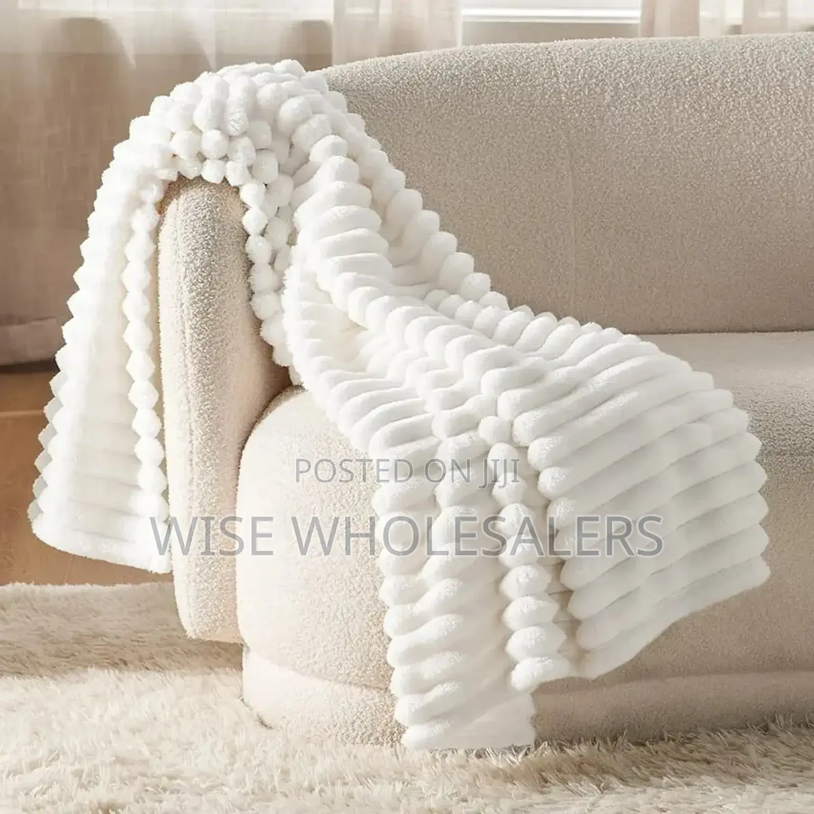 Available Fleece Velvet Blankets.
⏩Ultra Soft.
