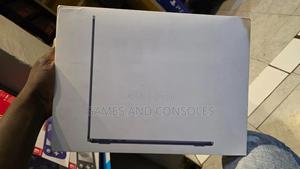 New Laptop Apple MacBook Air 2025 M4 13-Inch 16GB Apple M4 SSD 512GB - main view