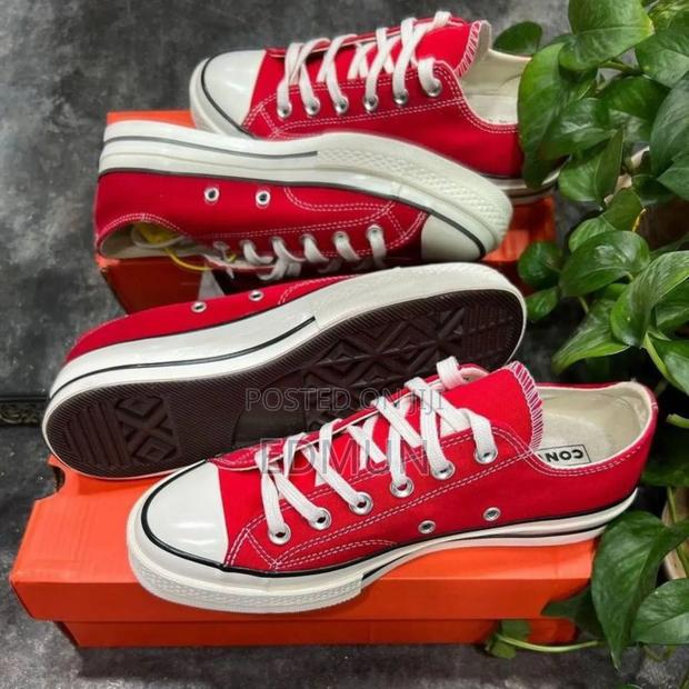 Chuck's Red All Star Converse - main view