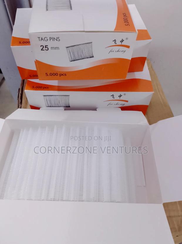 25mm Tagging Pins / Tag Pins - main view