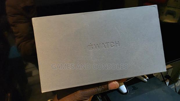 Apple Watch Ultra 2 - main view