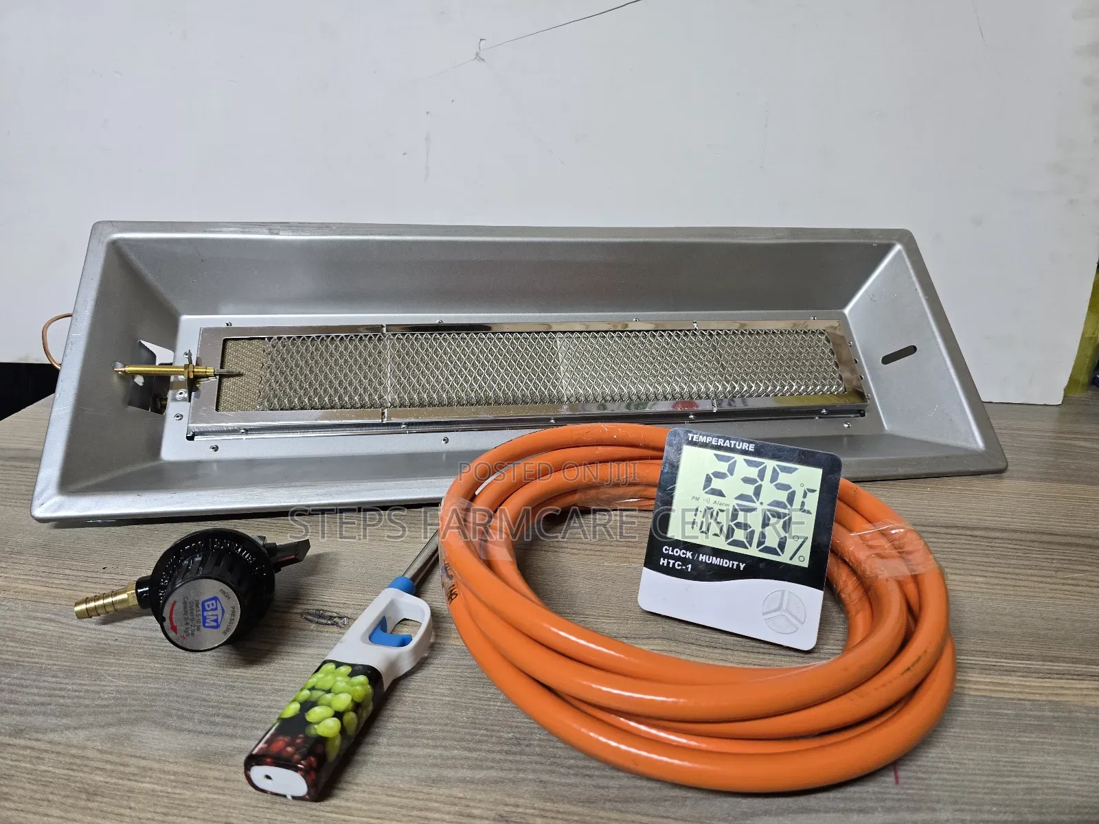 1,500 Chicks Gas Brooder Package